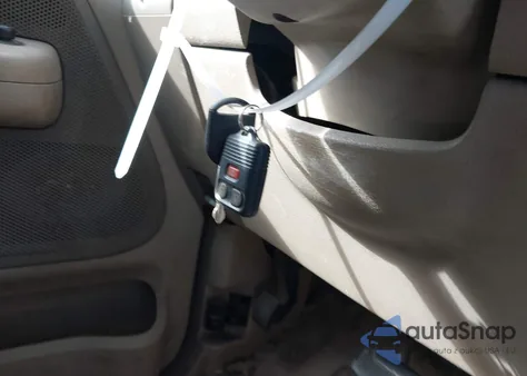 2005 Ford F-150 Fx4/Lariat/Xl/Xlt from USA, damaged, VIN 1FTPX14585NA29827